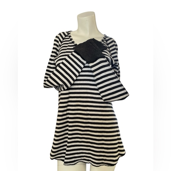 Super cute Lululemon sweatshirt top - Picture 2 of 6